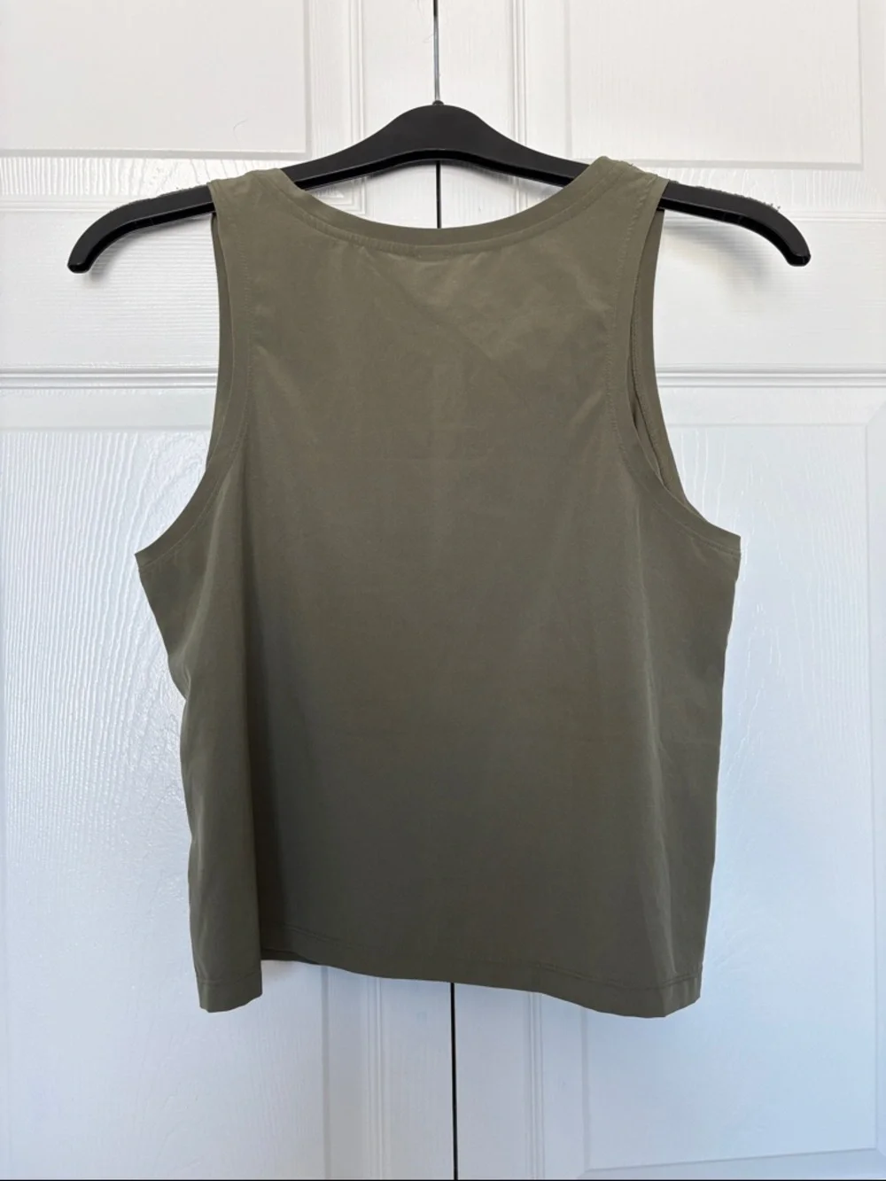 Old Navy Olive Sleeveless Tank Top - Picture 4 of 4